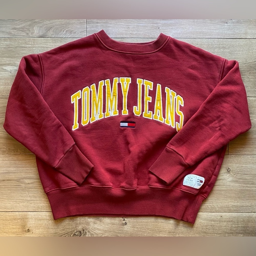Vintage Y2K Tommy Jeans Sweatshirt